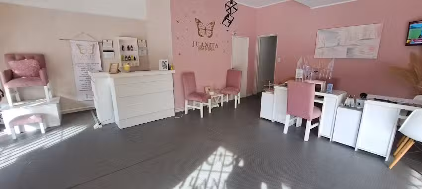 Juanita Estetica y Juanita Velas