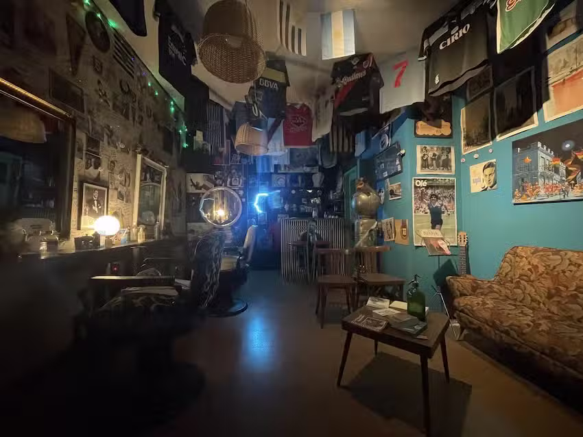 La Biaba Peluquer&iacute;a y Barberia