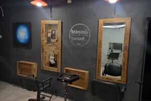 LA FAMILIA PELUQUER&Iacute;A&rsquo;S