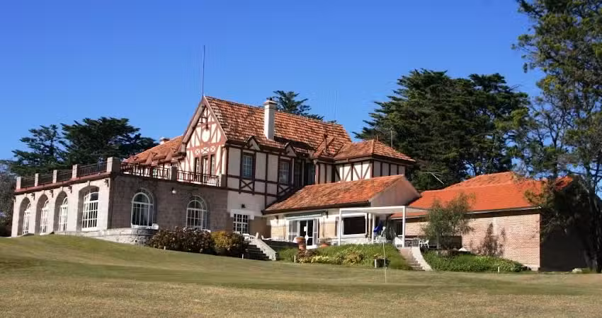 LA LOMA Caba&ntilde;as & Suites