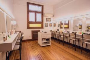 LACA ACOYTE Beauty e Instituto de Formaci&oacute;n