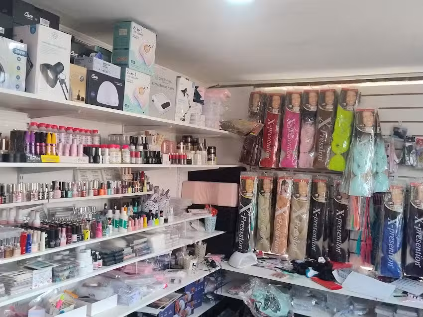 Lady insumos para u&ntilde;as