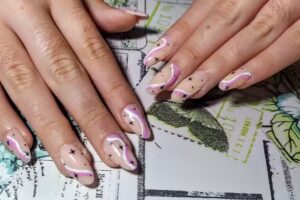 Lady Nails