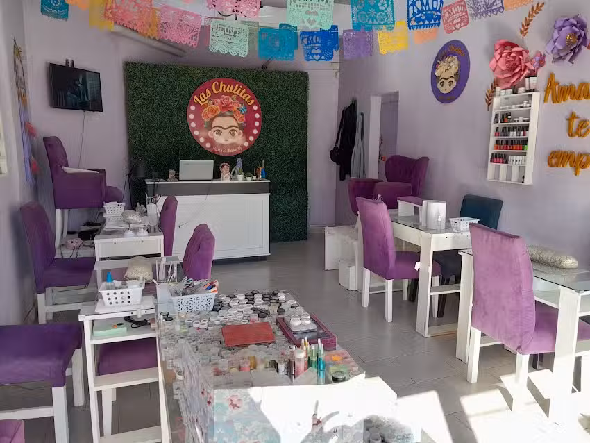Las Chulitas Nails & Make Up