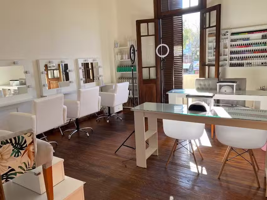 Las Lupitas, Est&eacute;tica integral
