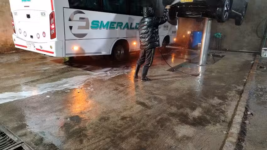 Lavadero Full Wash AUTO SPA Ayacucho Esq G&uuml;emes morteros C&oacute;rdoba