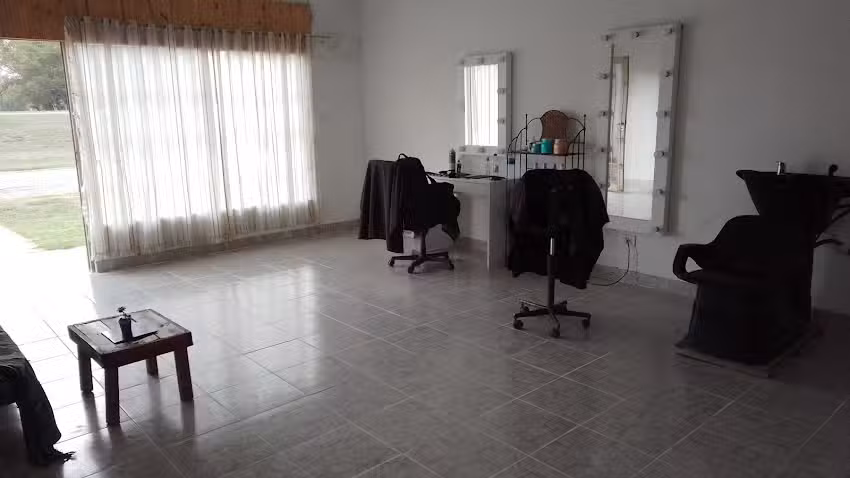 LIBERTAD peluquer&iacute;a Unisex