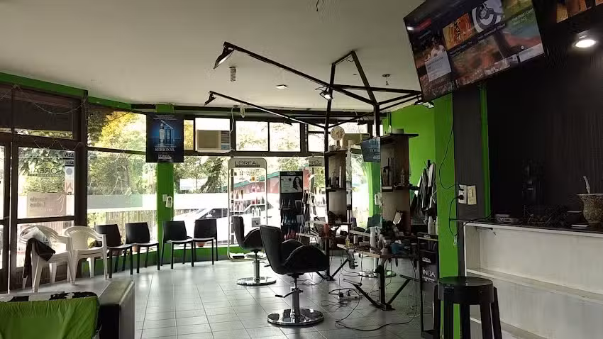 Lobos peluquer&iacute;a