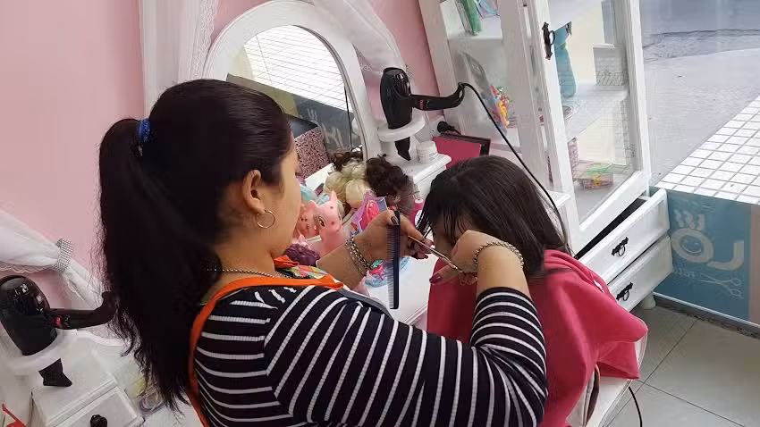 Lokis Peluquer&iacute;a infantil