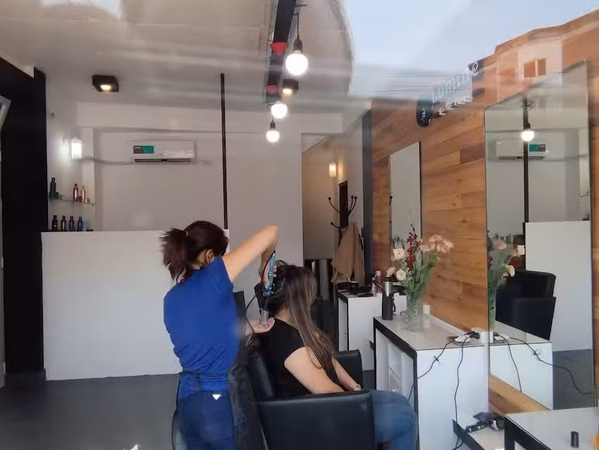 Lumin&eacute; Salon Femme