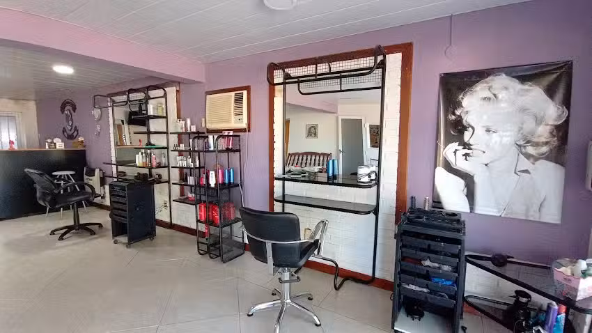 M&M Sal&oacute;n estilista