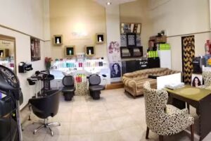 MAISON DOR&Eacute;E Coiffeur