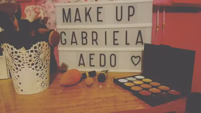 Make up & Nails Gabriela Aedo