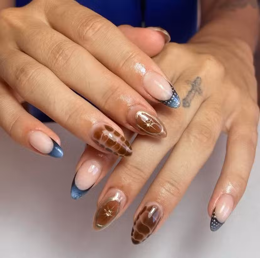 MANICURA Y LASHISTA BRISA VARGAS