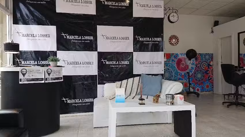 Marcela Losser Peluqueria con Estilo