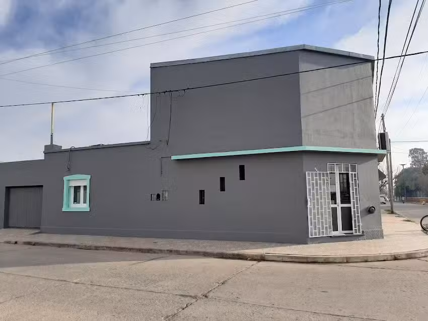 Maria Sol Piccinini Escuela y Servicios de Est&eacute;tica