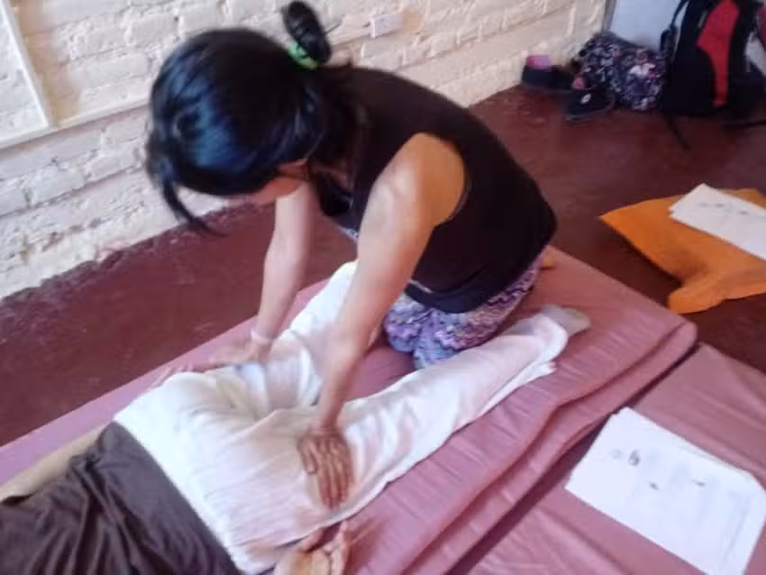 MASAJE YOGA @SERENELMOVIMIENTO