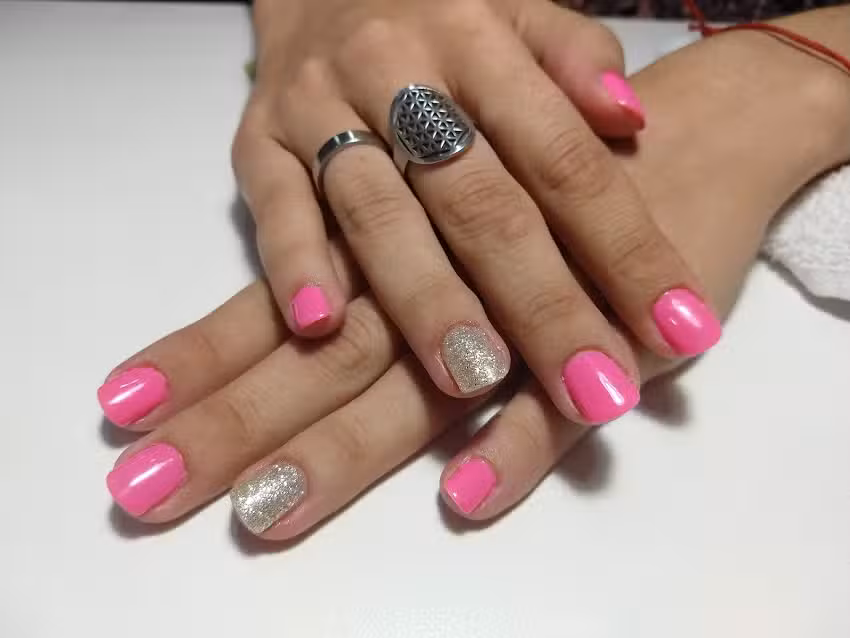 Meneka Centro De Estetica