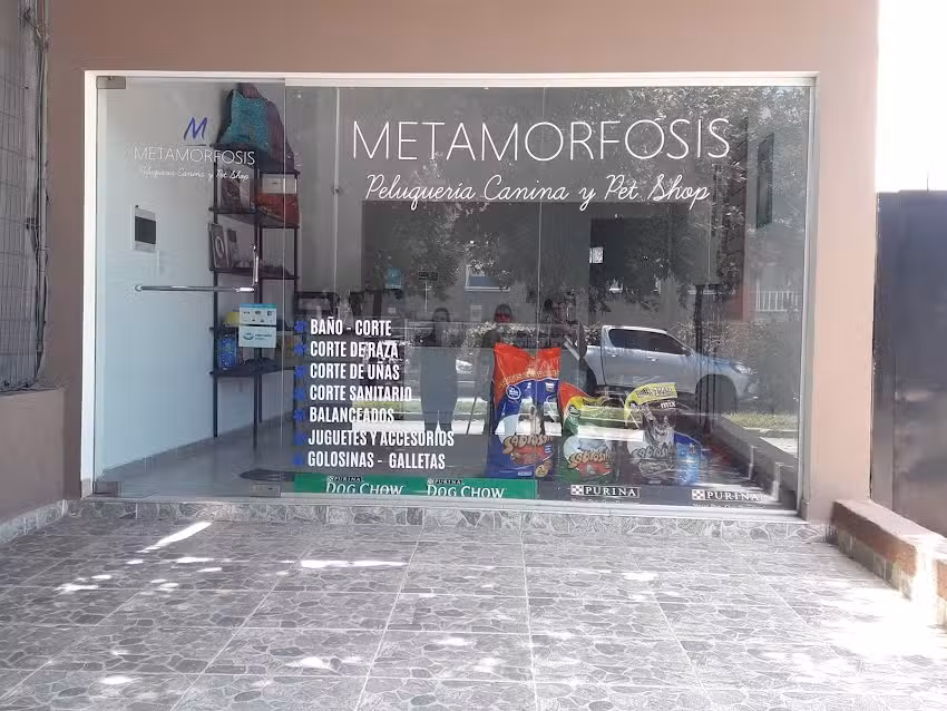 Metamorfosis Peluquer&iacute;a Canina y Pet shop