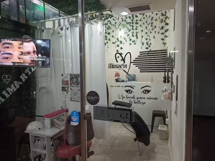 Mimarte / servicio de u&ntilde;as, cejas con hilo y pesta&ntilde;as