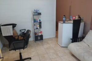 Mostaza Peluquería Masculina