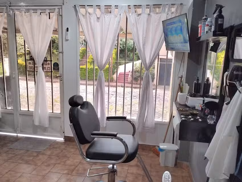 Moura Barber&iacute;a