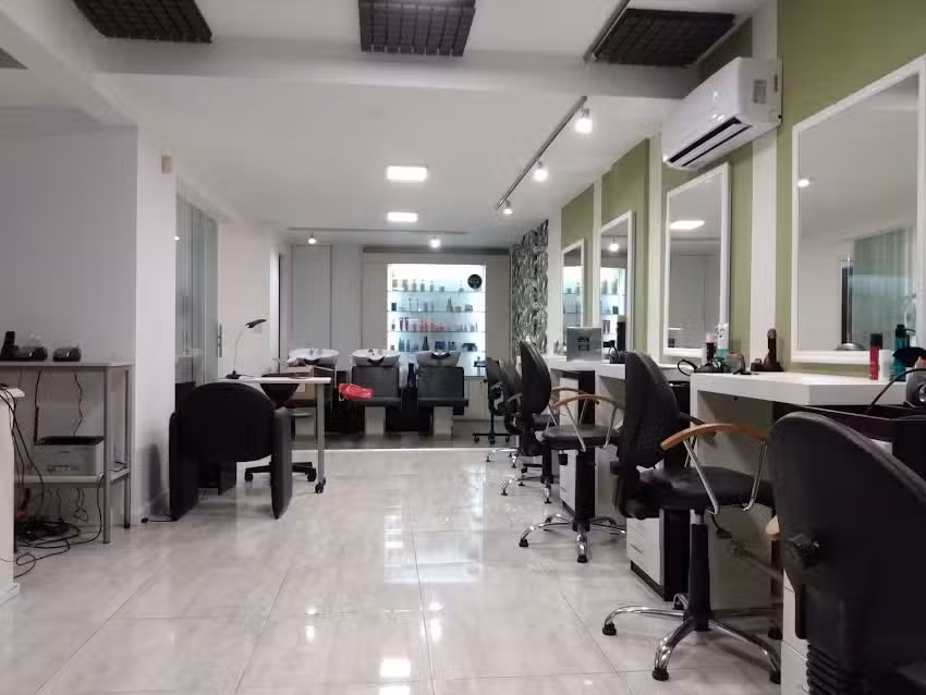 Mv Hair By Melina & Viviana