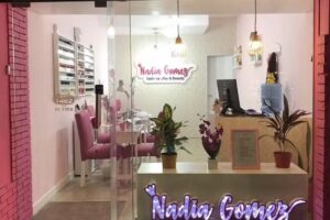 Nadia G&oacute;mez sal&oacute;n de u&ntilde;as