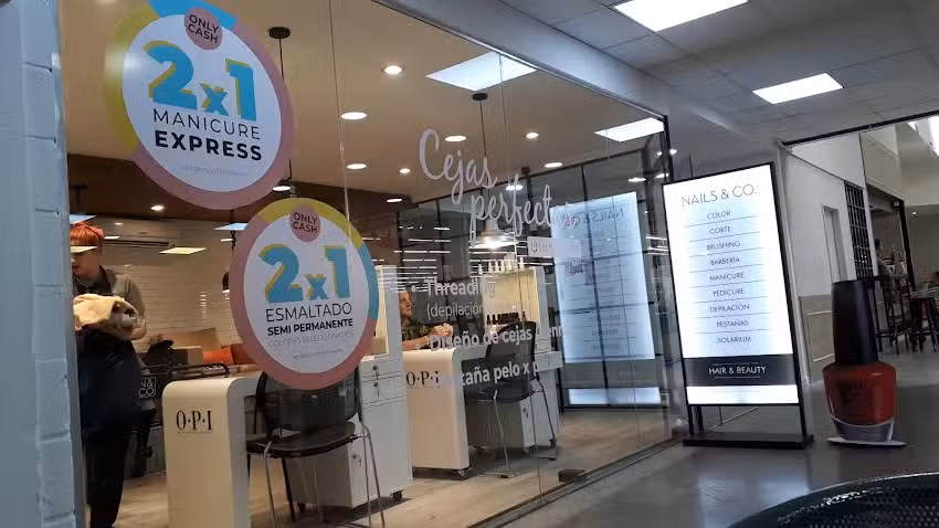 Nails & Co. Paseo Libertad