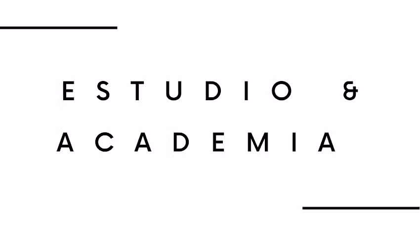Nails Company/La academia