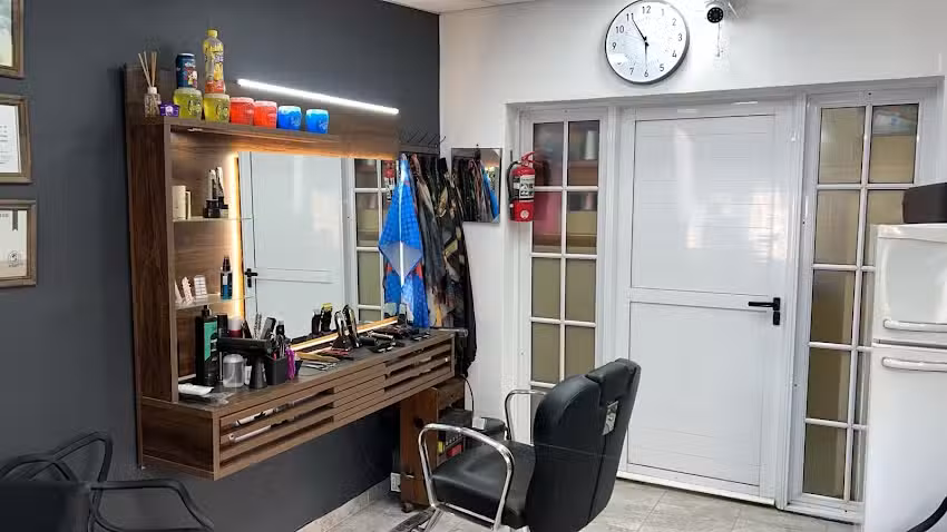 Oscar peluqueria