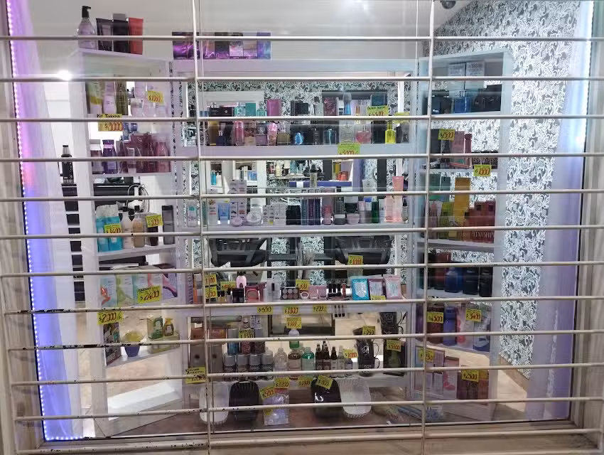 Pablo Diaz Estilista Unisex