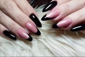 Paris Beauty Nails
