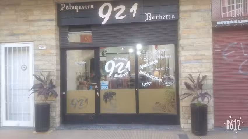 Peluquer&iacute;a 921