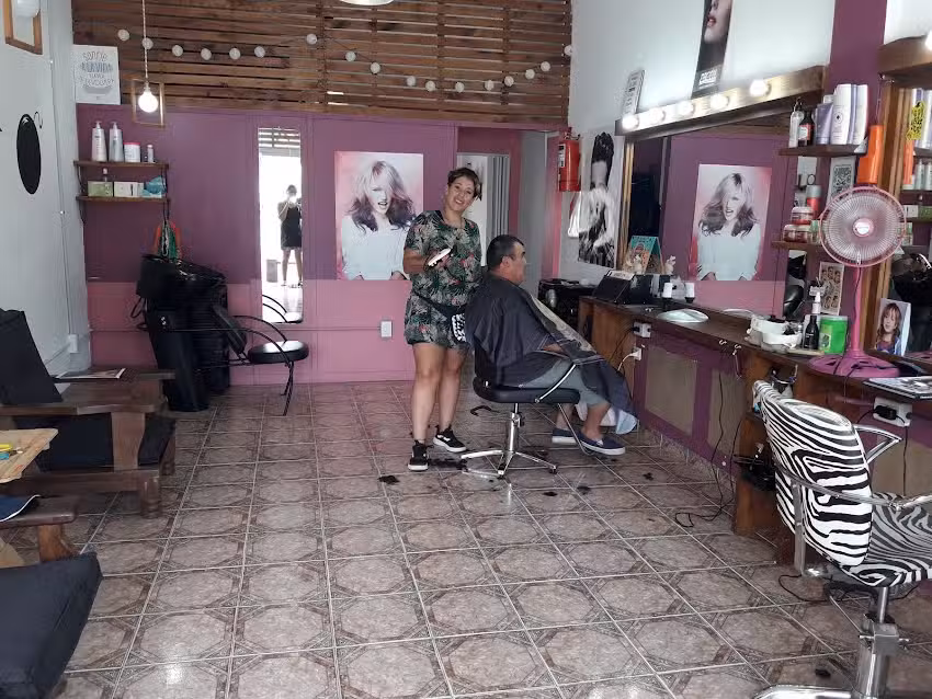 Peluquer&iacute;a Barber Embelleciendo Almas