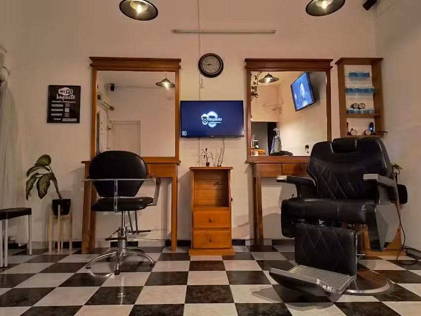 Peluquer&iacute;a-Barberia Impacto