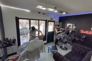 Peluqueria&Barber&iacute;a MONACO