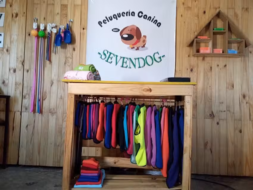 Peluqueria canina sevendog
