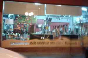 Peluquer&iacute;a Carlos Marino