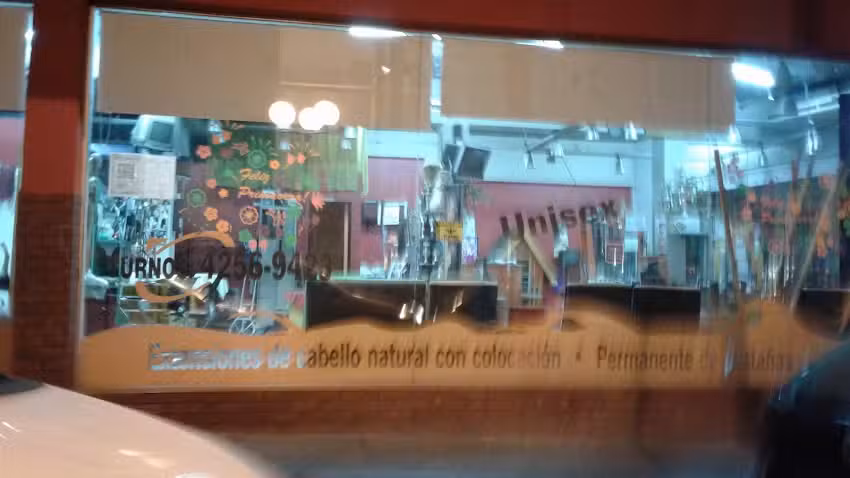Peluquer&iacute;a Carlos Marino