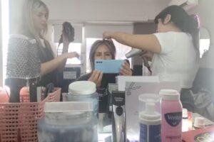 Peluquer&iacute;a Carolina Velez