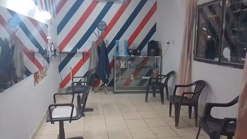 PELUQUERIA CHAVEZ o FC