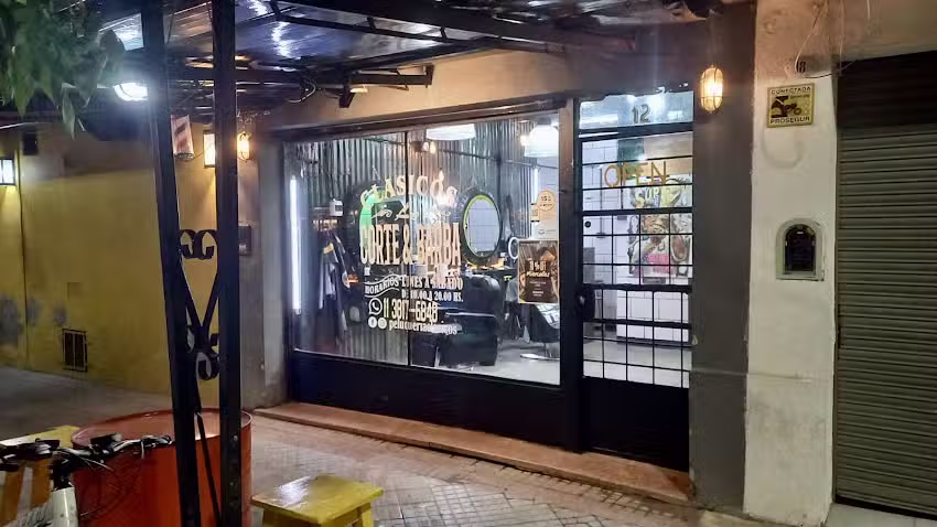 Peluquer&iacute;a Clasicos