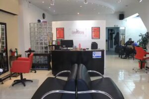 Peluquer&iacute;a Constantine Hair Salon