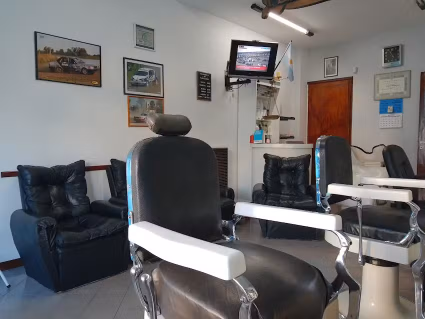 Peluquer&iacute;a DM (hombres)