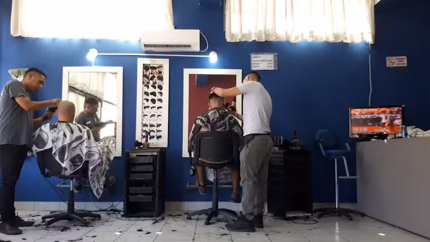 Peluquer&iacute;a DyM