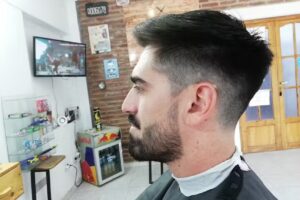 Peluquer&iacute;a e Indumentaria para hombres Angel Murcia