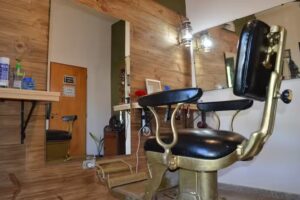 Peluquer&iacute;a Emiliano Giletta