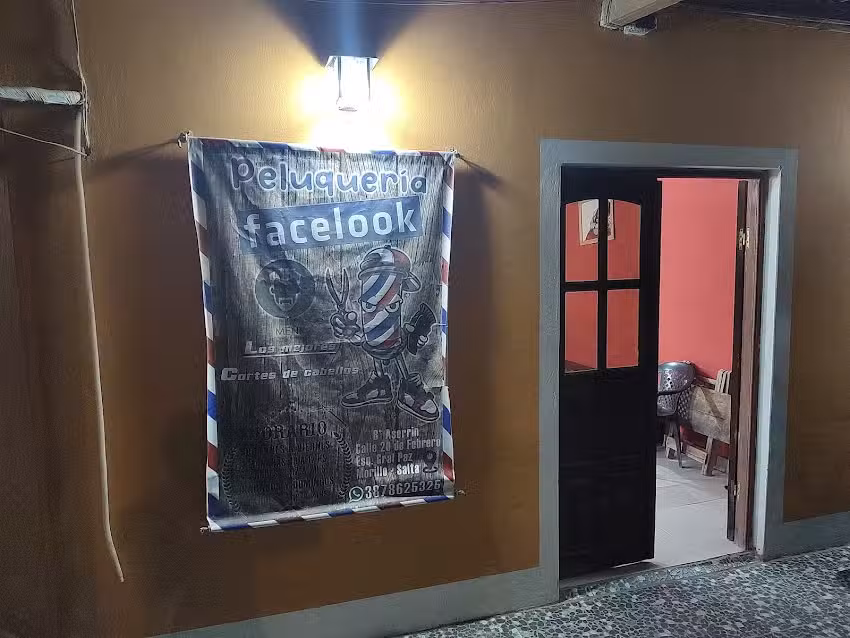 Peluquer&iacute;a Facelook