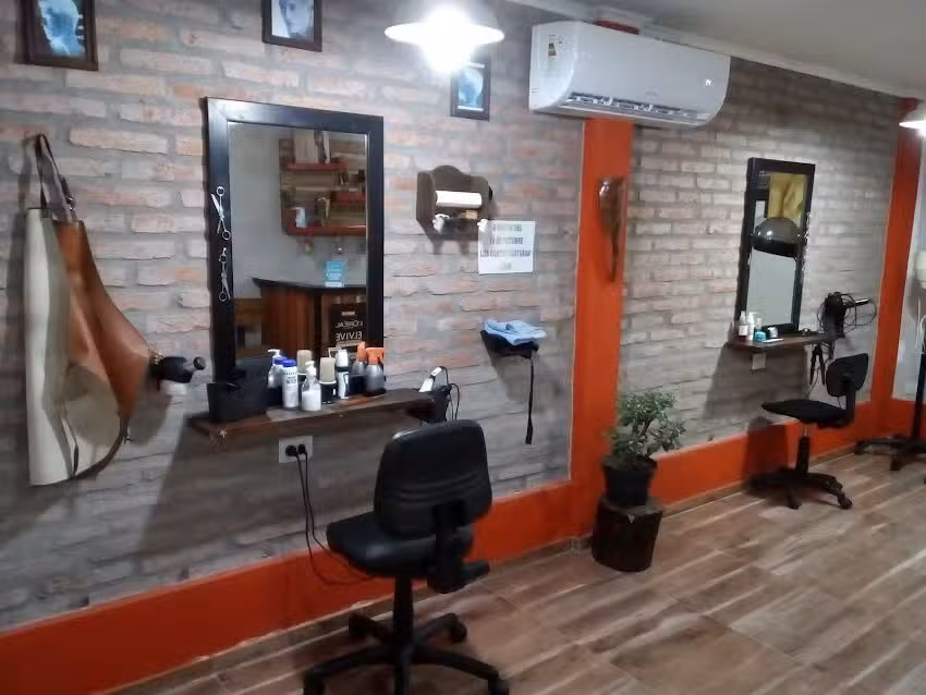 Peluquer&iacute;a IGBA unisex